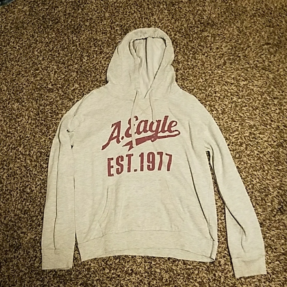 American Eagle swearshirt